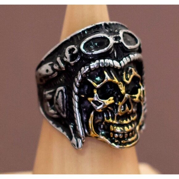 Vintage Biker Club Skull Ring Size 11 - U6 - Picture 2 of 3